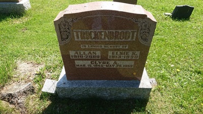 Grave - TRUCKENBRODT, Alan - (1910-2000)