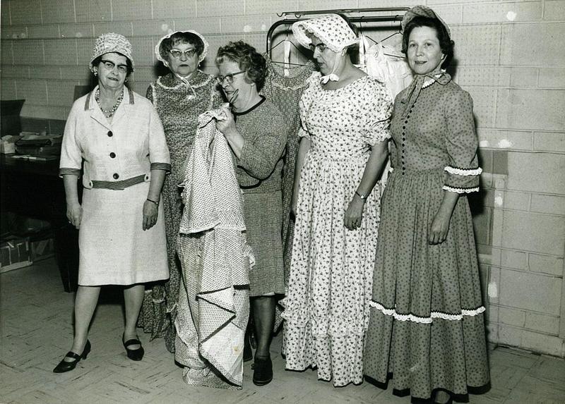 Mrs C Hanna, Mrs W A Kline, Margaret Price, Mrs L Kellop, Mrs I Russ in Centennial Wear