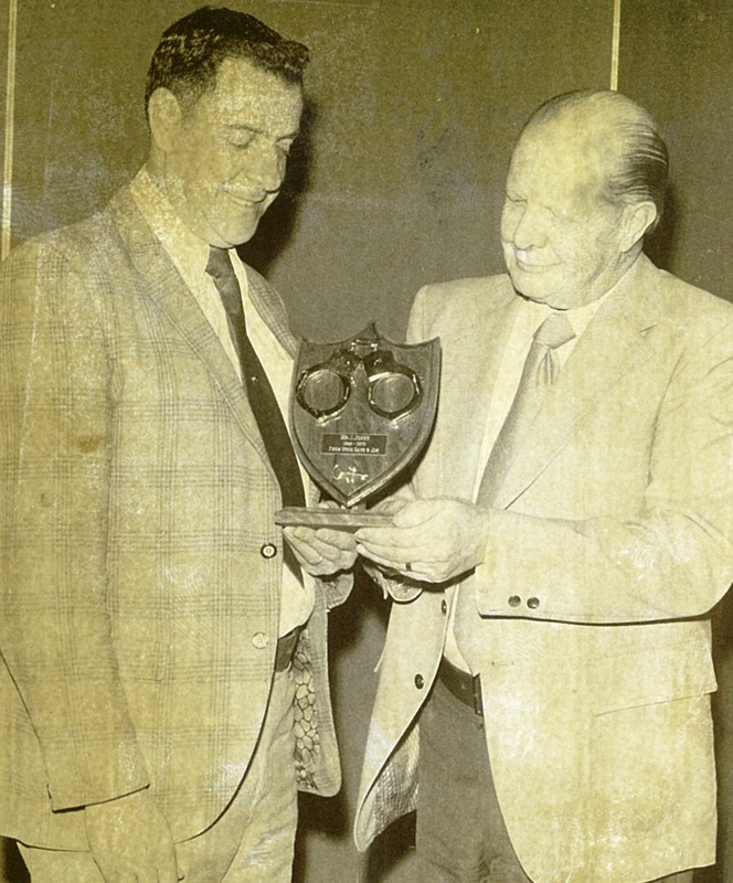 Plaque Presentation