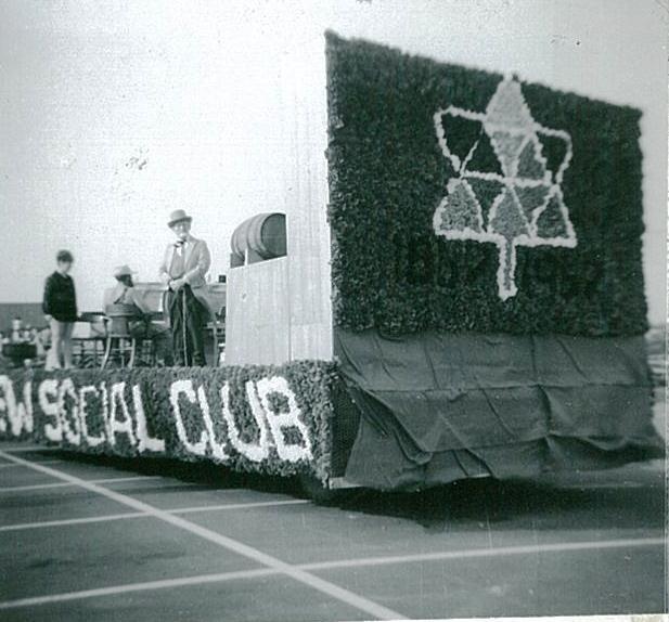 HSW Social Club Float in Centennial Parade