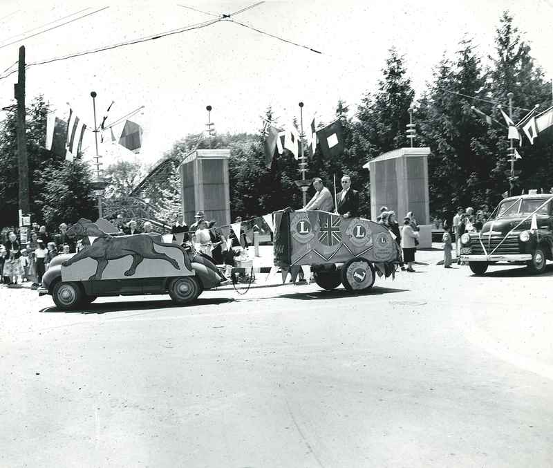 Ridgeway Lions Float