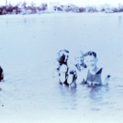 swimminginridgeway3.jpg