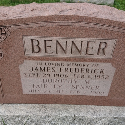 gravejamesanddorothybenner.JPG