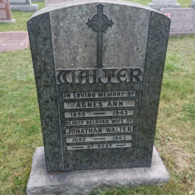 gravewalter.JPG
