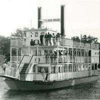 NiagaraBelleFerry#2.jpeg