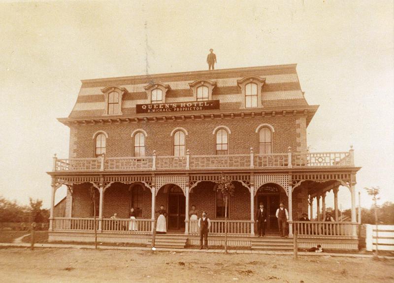 The Queen's Hotel, #8