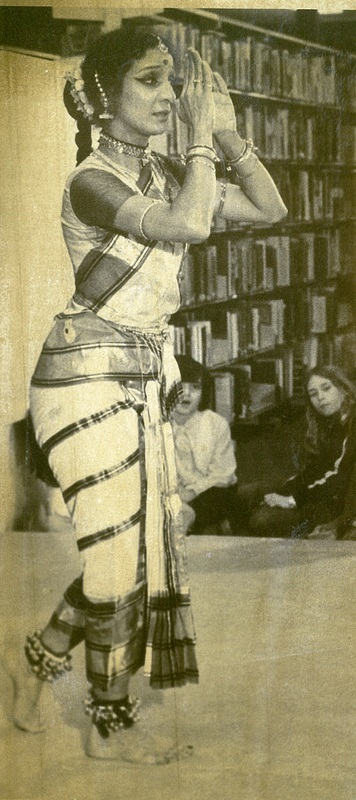 Native Dances at Fort Erie Public Library