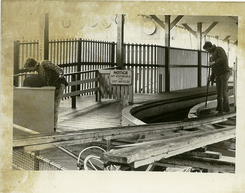 Crystal Beach Amusement Park to Open