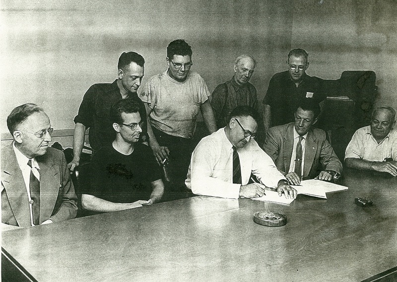 Horton Steel Contract Signing